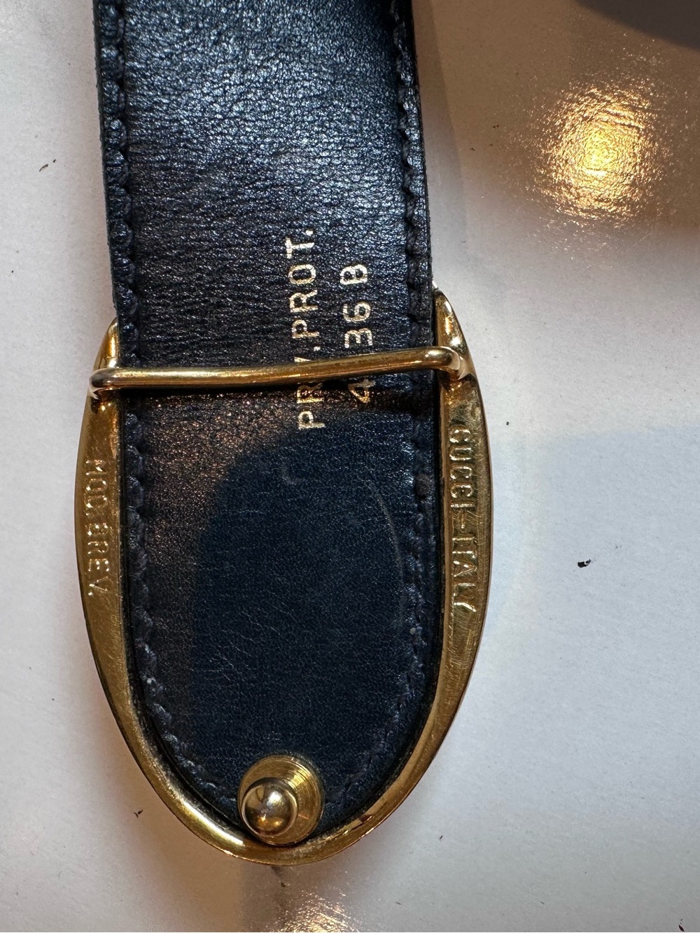 Gold Buckle Maroon Leather Belt - Unbranded - Picture 4 of 4